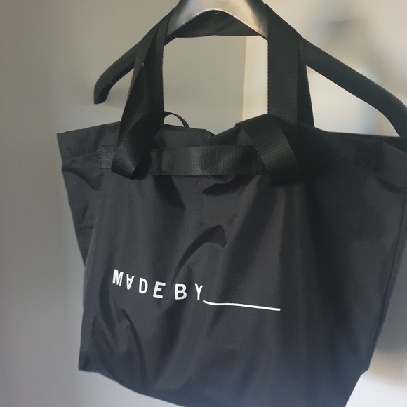 Miss shop myer tote - Picture 2 of 5